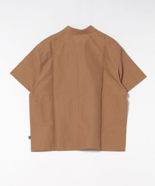 STYLISE（スタイライズ）の「【MLVINCE / メルヴィンス】NYLON S/S SHIRTS / ブラウン [NSS23BR]（シャツ/ブラウス・メンズ・ブラウン・M/L）」の10枚目の写真