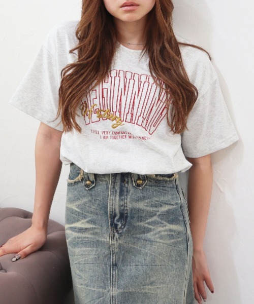 CECIL McBEE（セシルマクビー）の「フロント刺繍プリントTシャツ（Tシャツ/カットソー・レディース・チャコールグレー/オフホワイト/アイボリー・LARGE/MEDIUM）」の19枚目の写真