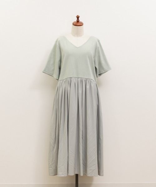 CLETTE(クレット)の「前後2WAYドッキングワンピース(ワンピース・レディース・ミント/ブラック/チャコールグレー・LL/3L/4L)」の15枚目の写真
