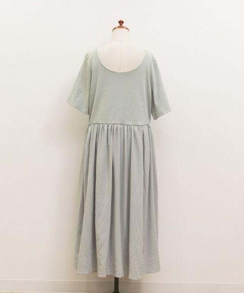 CLETTE(クレット)の「前後2WAYドッキングワンピース(ワンピース・レディース・ミント/ブラック/チャコールグレー・LL/3L/4L)」の13枚目の写真