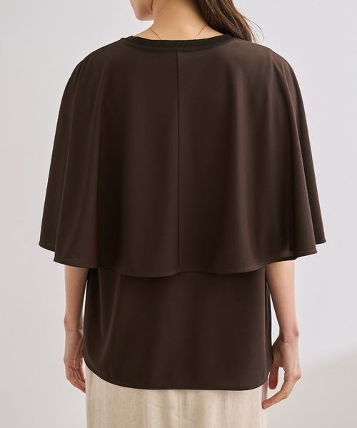 ROPE'（ロペ）の「【洗える】ケープスリーブ リンキングブラウス（シャツ/ブラウス・レディース・ダークブラウン/ブラック/ライトグレー・FREE）」の9枚目の写真
