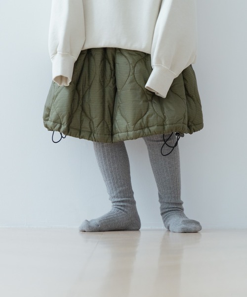 LOWRYS FARM（ローリーズファーム）の「キルティングスカート　 497258（スカート・キッズ・アイボリー/カーキ/ブラック・110cm/120cm/130cm/140cm/150cm）」の3枚目の写真