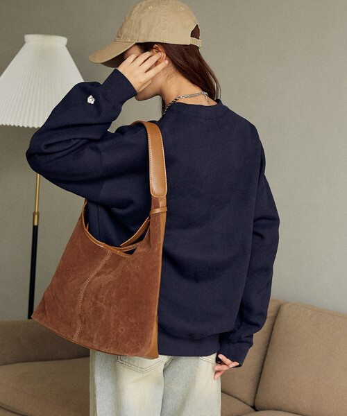 PUBLUX(パブリュクス)の「MARY QUANT × PUBLUX/マリークワント 花ワッフル ロゴスウェット 限定展開(スウェット・レディース・チャコールグレー/アッシュグレー/ブラウン/ネイビー・フリ-)」の22枚目の写真