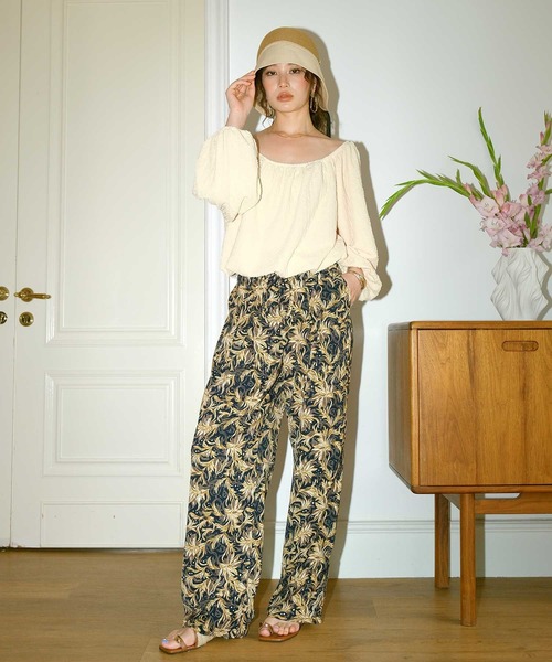 OSYAREVO（オシャレボ）の「カバーアップ リゾート ワイドパンツ 体型カバー レディース（ラッシュガード・レディース・ネイビー/ブラック/ブラック系その他・MEDIUM）」の4枚目の写真