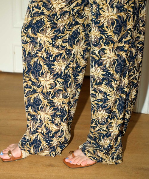 OSYAREVO（オシャレボ）の「カバーアップ リゾート ワイドパンツ 体型カバー レディース（ラッシュガード・レディース・ネイビー/ブラック/ブラック系その他・MEDIUM）」の16枚目の写真