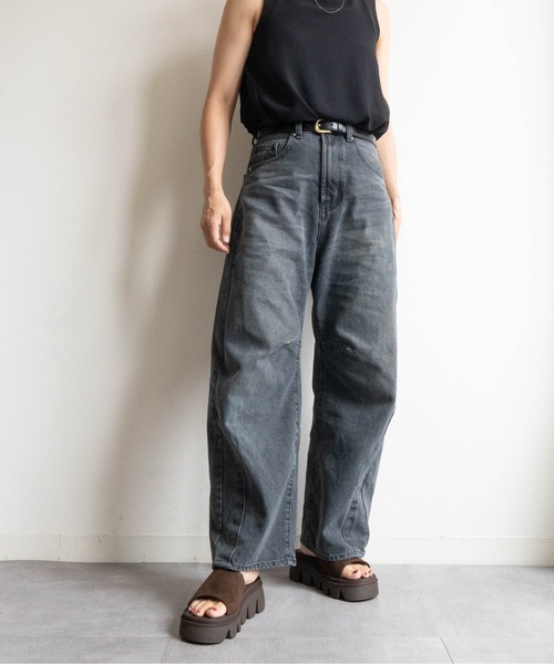 Fabby fabby（ファビィーファビィー）の「バルキーソールワンベルトサンダル（サンダル・レディース・ブラウン/ブラック/ブラウン系その他/ブラック系その他・MEDIUM/LARGE/SMALL）」の14枚目の写真