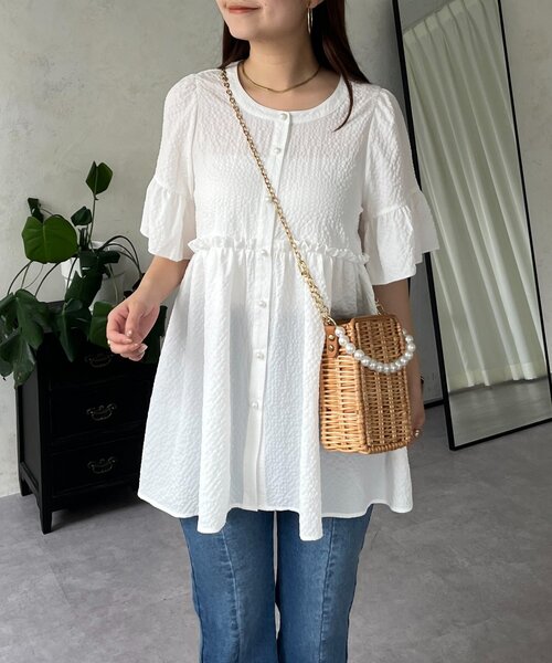 prose verse(プロズヴェール)の「パールボタンフレアスリーブギャザーペプラムブラウス(シャツ/ブラウス・レディース・ブラック/オフホワイト・LARGE/MEDIUM)」の15枚目の写真