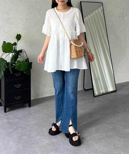 prose verse(プロズヴェール)の「パールボタンフレアスリーブギャザーペプラムブラウス(シャツ/ブラウス・レディース・ブラック/オフホワイト・LARGE/MEDIUM)」の22枚目の写真