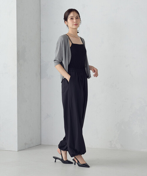 COMME CA ISM(コムサイズム)の「クロップド ラメ ドルマンシルエット カーディガン(カーディガン/ボレロ・レディース・ネイビー/グレー/ブラック・MEDIUM/LARGE)」の5枚目の写真