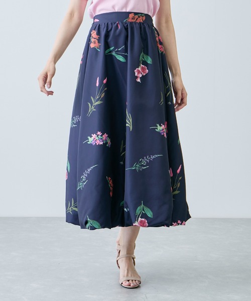 Jayro（ジャイロ）の「とばし花プリントフレアースカート（スカート・レディース・ネイビー/オフホワイト/ブラック・M）」の4枚目の写真