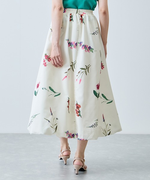 Jayro（ジャイロ）の「とばし花プリントフレアースカート（スカート・レディース・ネイビー/オフホワイト/ブラック・M）」の18枚目の写真