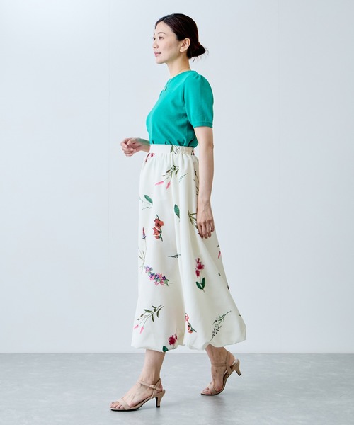 Jayro（ジャイロ）の「とばし花プリントフレアースカート（スカート・レディース・ネイビー/オフホワイト/ブラック・M）」の21枚目の写真