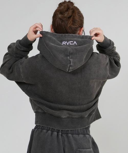 RVCA(ルーカ)の「RVCA/ルーカ BIG RVCA CROPPED HOODIE パーカー ショート丈 フーディー BF044-P03(パーカー・レディース・ブラック/グレー/ブラック系その他・M/S)」の17枚目の写真