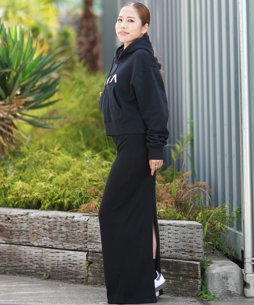 RVCA(ルーカ)の「RVCA/ルーカ BIG RVCA CROPPED HOODIE パーカー ショート丈 フーディー BF044-P03(パーカー・レディース・ブラック/グレー/ブラック系その他・M/S)」の8枚目の写真