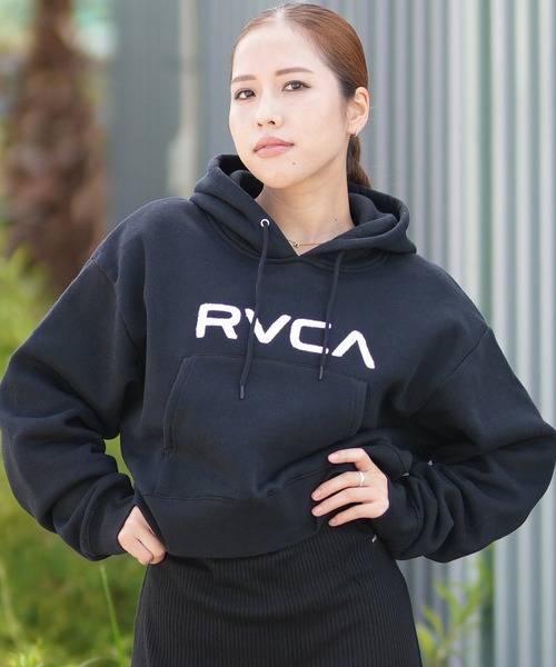 RVCA(ルーカ)の「RVCA/ルーカ BIG RVCA CROPPED HOODIE パーカー ショート丈 フーディー BF044-P03(パーカー・レディース・ブラック/グレー/ブラック系その他・M/S)」の16枚目の写真
