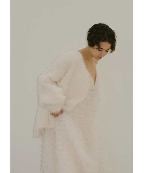 NOTREemor(ノートルエモア)の「femme volume cardigan(ニット/セーター・レディース・チャコールグレー/ホワイト系・FREE)」の5枚目の写真
