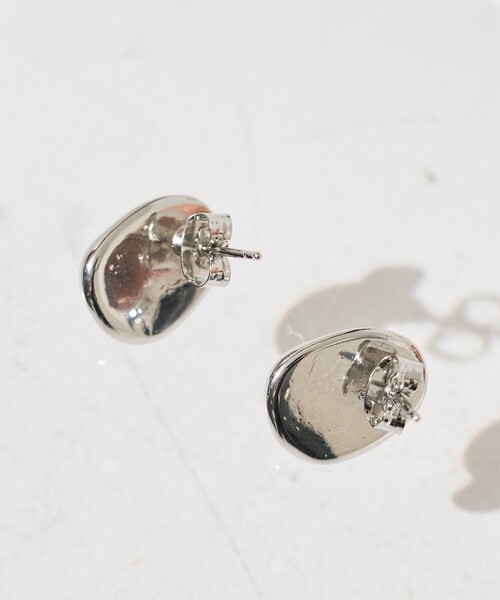 FREAK'S STORE（フリークスストア）の「限定展開　ニュアンス クリア ストーン ピアス（ピアス（両耳用）・レディース・シルバー/ゴールド・ONE SIZE）」の7枚目の写真