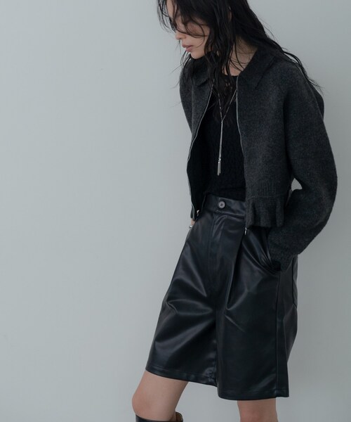 GALLEST（ギャレスト）の「フリルヘムジップカーディガン（カーディガン/ボレロ・レディース・チャコールグレー/オフホワイト・38）」の12枚目の写真