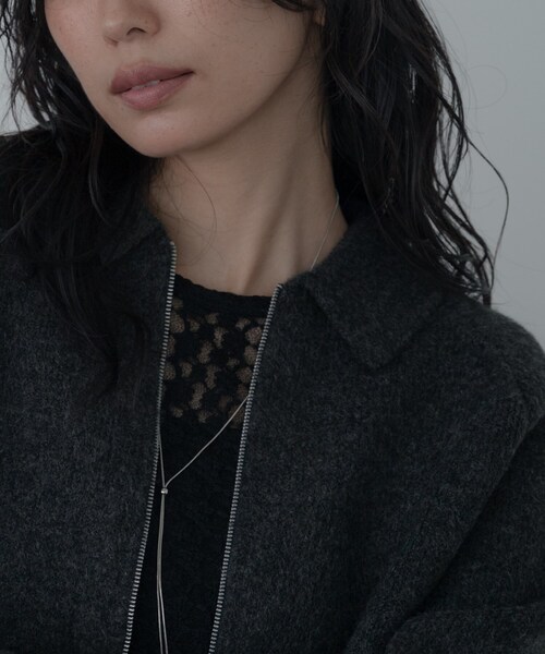 GALLEST（ギャレスト）の「フリルヘムジップカーディガン（カーディガン/ボレロ・レディース・チャコールグレー/オフホワイト・38）」の15枚目の写真