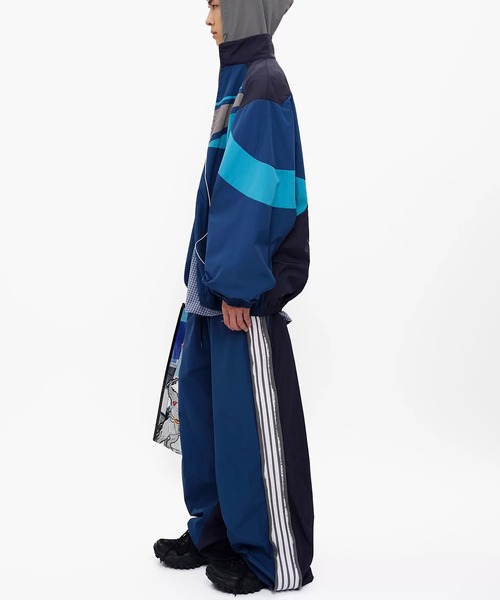 MASONPRINCE(メイソンプリンス)の「オーバーサイズ フード付き ブロックカラー トラックJKT JK4055【MASONPRINCE】【2025AW】(ナイロンジャケット・メンズ・マルチ・L/M/S)」の6枚目の写真