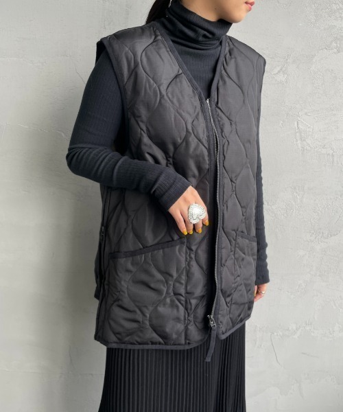 WEB限定】[TAION/タイオン] MILITARY Vネック キルティングダウン