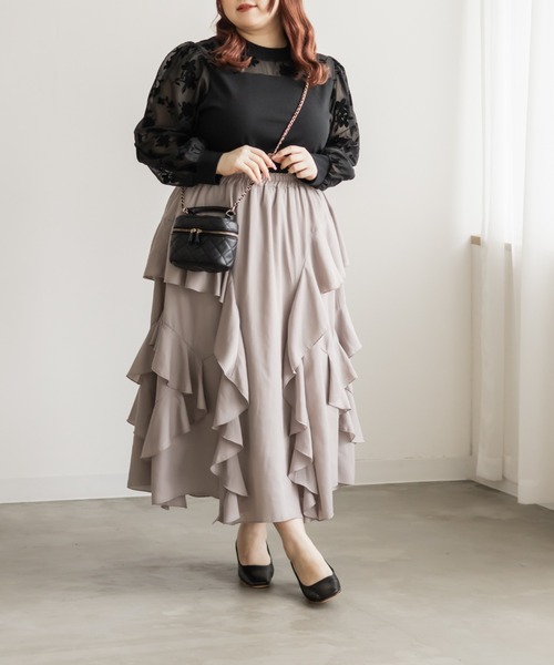 CLETTE(クレット)の「CLETTEオリジナルラッフルロングスカート(スカート・レディース・グレイッシュベージュ/ブラック/オフホワイト・LL/4L/3L)」の13枚目の写真