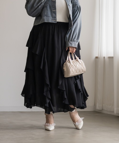 CLETTE(クレット)の「CLETTEオリジナルラッフルロングスカート(スカート・レディース・グレイッシュベージュ/ブラック/オフホワイト・LL/4L/3L)」の12枚目の写真