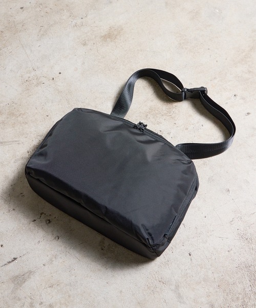 Magine（マージン）の「NoiR ノアール Individually shoulder/インディヴィジュアリィ ショルダーバッグ（ショルダーバッグ・メンズ・ブラック系その他/ブラック・FREE）」の17枚目の写真