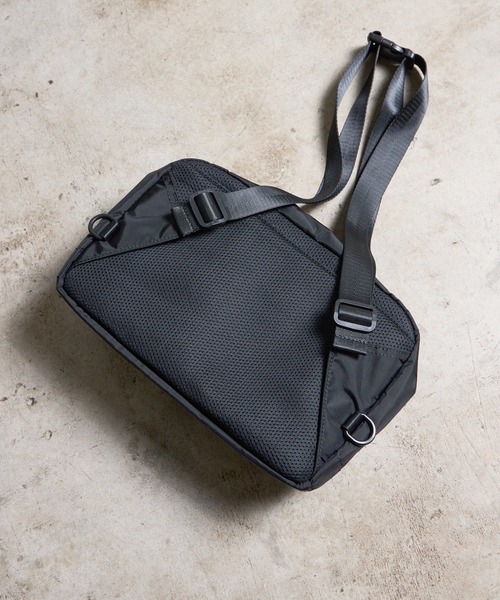 Magine（マージン）の「NoiR ノアール Individually shoulder/インディヴィジュアリィ ショルダーバッグ（ショルダーバッグ・メンズ・ブラック系その他/ブラック・FREE）」の21枚目の写真