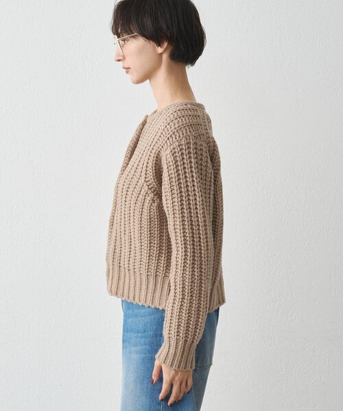 LOUNGEDRESS（ラウンジドレス）の「ゴールドボタンニットカーデ（ニット/セーター・レディース・ベージュ/ネイビー・FREE）」の12枚目の写真