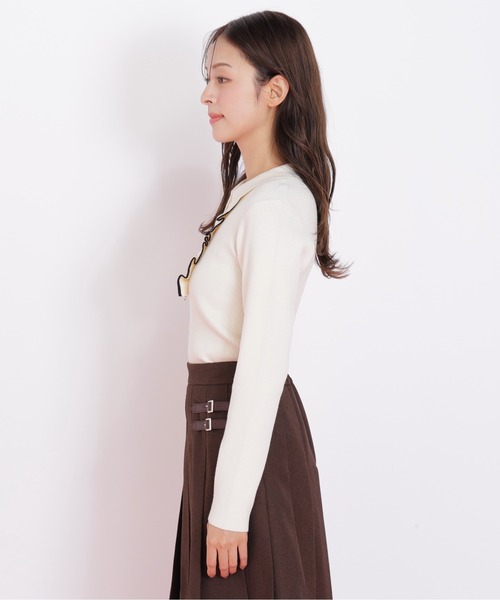 JILL by JILL STUART（ジルバイジルスチュアート）の「◇フロントフリルニット（ニット/セーター・レディース・ホワイト/ネイビー/ブラック・FREE）」の6枚目の写真