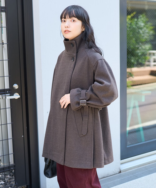FREAK'S STORE(フリークスストア)の「ウーリー ハイネック テントラインミドルコート(ステンカラーコート・レディース・ブラック/ブラウン/キャメル/ネイビー・フリ-)」の12枚目の写真