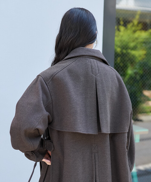 FREAK'S STORE(フリークスストア)の「ウーリー ハイネック テントラインミドルコート(ステンカラーコート・レディース・ブラック/ブラウン/キャメル/ネイビー・フリ-)」の13枚目の写真
