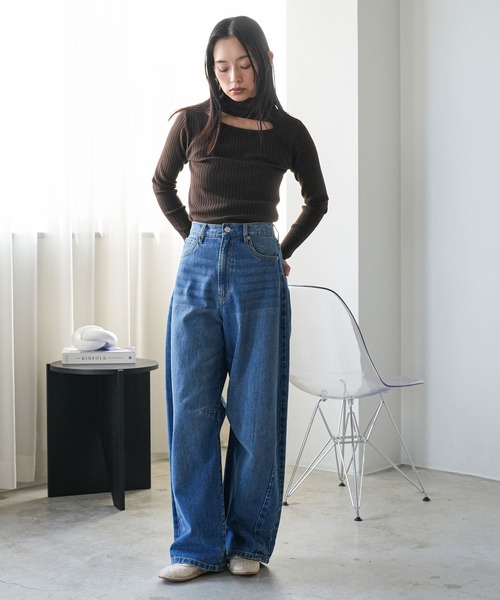 mili an deni(ミリアンデニ)の「ボトルネックリブニットプルオーバー(ニット/セーター・レディース・ブラウン/ベージュ/ブラック・M)」の19枚目の写真