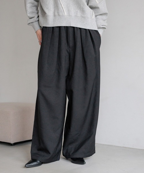 LOWRYS FARM（ローリーズファーム）の「ウールライクイージーパンツ　580888（その他パンツ・レディース・アイボリー/ブラック/チャコールグレー/ブラウン・MEDIUM/LARGE）」の3枚目の写真