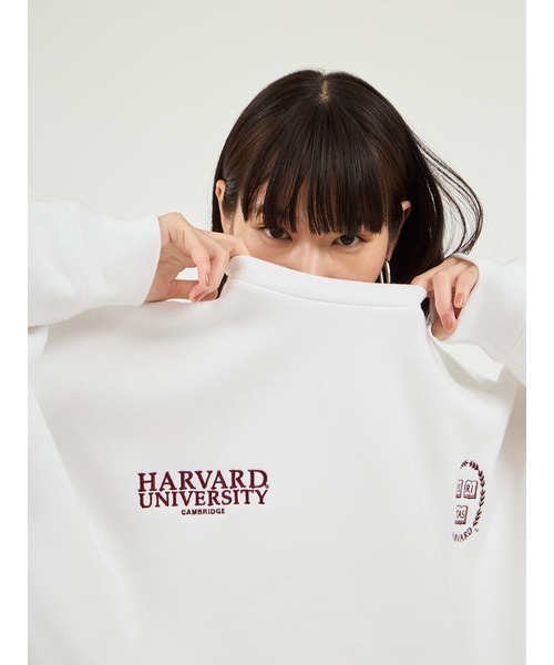 GOOD ROCK SPEED（グッドロックスピード）の「【emmi×GOOD ROCK SPEED】カレッジワイドボディクルースウェット（スウェット・レディース・ライトグレー/ホワイト・F）」の8枚目の写真