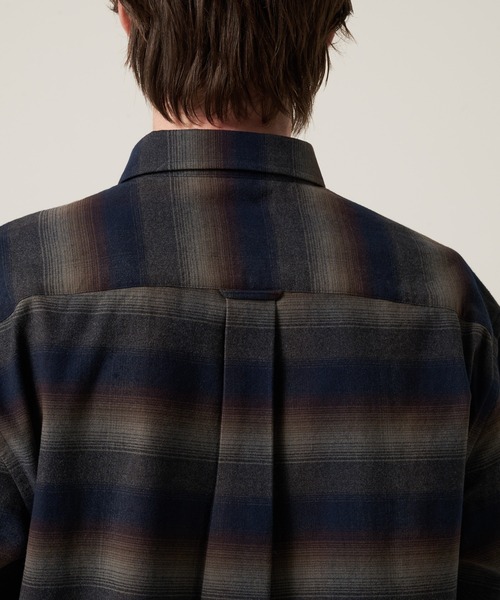 Eddie Bauer(エディーバウアー)の「スノーキャット フランネルチェック 長袖シャツ(シャツ/ブラウス・メンズ・ブルー系/ネイビー系/グレー系・XXL/XL/M/L/S)」の9枚目の写真