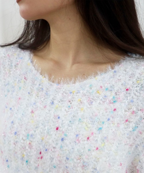 CECIL McBEE（セシルマクビー）の「MIXカラーVネックニットプルオーバー（ニット/セーター・レディース・ホワイト/イエロー・MEDIUM）」の13枚目の写真