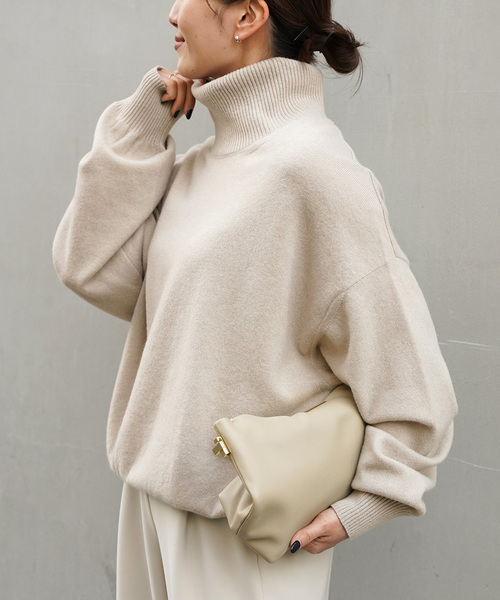 Deuxieme Classe(ドゥーズィエムクラス)の「*JUSPER タートルネック プルオーバー(ニット/セーター・レディース・ブラウン/ベージュ・FREE)」の16枚目の写真