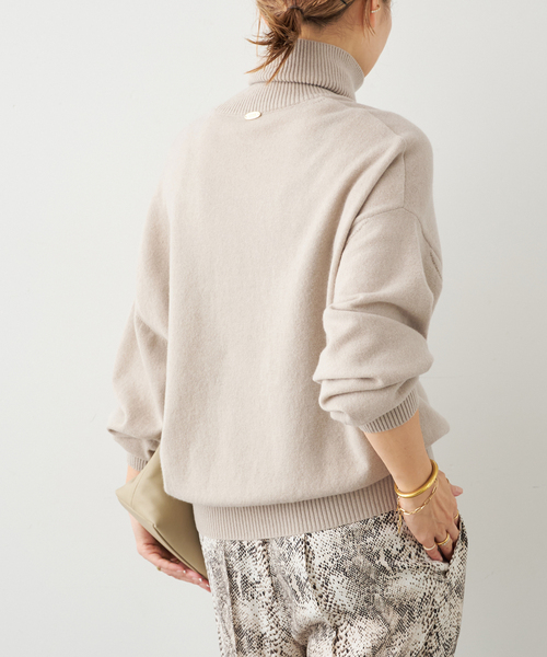 ミューズ ドゥーズィエムクラス タートルネック プルオーバー ニット　アイボリー JUSPER タートルネック プルオーバー（ニット/セーター）｜Deuxieme