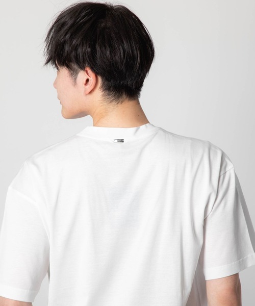 HERNO（ヘルノ）の「HERNO SUPERFINE COTTON JERSEY ヘルノ 胸ポケット スーパーファインコットン Tシャツ（Tシャツ/カットソー・メンズ・ホワイト系1・48）」の7枚目の写真