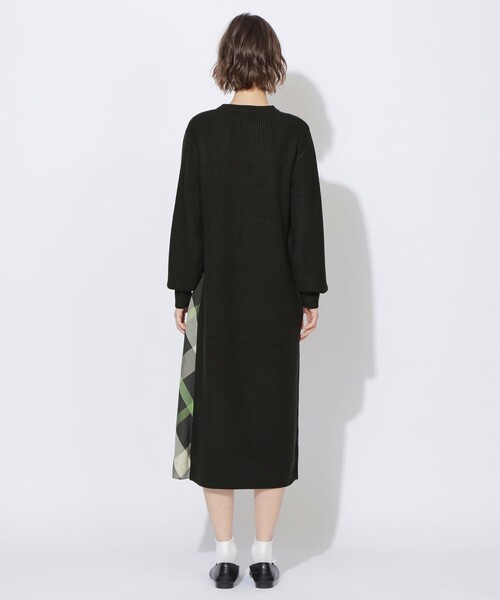 CB CRESTBRIDGE（シービークレストブリッジ）の「サイドチェック切替ニットワンピース（ワンピース・レディース・ダークネイビー/ブラック/ベージュ・M）」の12枚目の写真