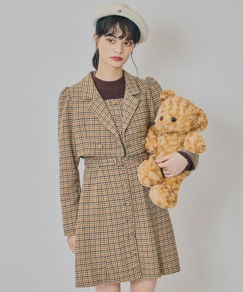 REDYAZEL(レディアゼル)の「ハウンドトゥースショートジャケット×ミニワンピース(セットアップ・レディース・ベージュ/ブラウン/カーキ・SMALL/MEDIUM)」の5枚目の写真