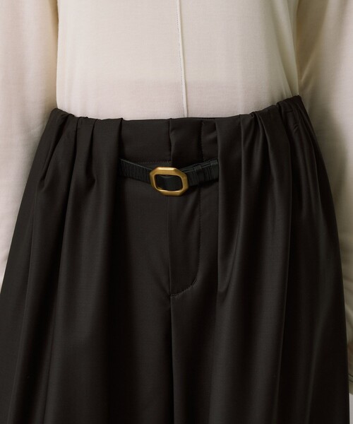 UNITED TOKYO（ユナイテッドトウキョウ）の「Octagon Buckle Leather Belt｜オフィスカジュアル（ベルト・レディース・ゴールド・FREE）」の2枚目の写真