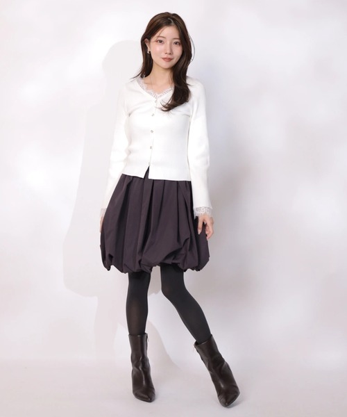 Apuweiser-riche（アプワイザーリッシェ）の「レーストリム２ＷＡＹカーデプルオーバー（ニット/セーター・レディース・グレー/ホワイト/ブラック/ボルドー/グレイッシュベージュ/ピンクベージュ・2）」の17枚目の写真