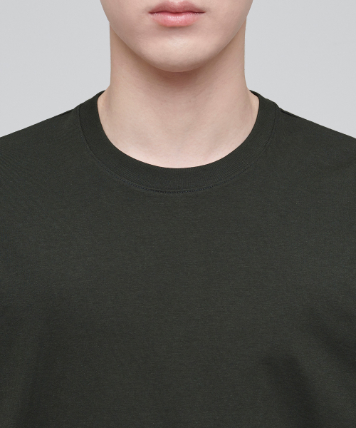 MUSINSA STANDARD（ムシンサスタンダード）の「[クールタンダード] リラックスフィットクルーネックTシャツ [カーキ]（Tシャツ/カットソー・メンズ・その他・MEDIUM/LARGE/X-LARGE/XX-LARGE/XXX-LARGE/SMALL）」の3枚目の写真