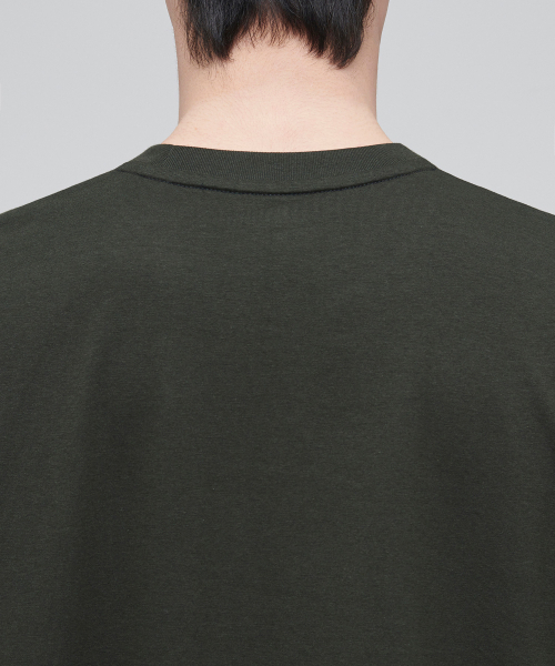 MUSINSA STANDARD（ムシンサスタンダード）の「[クールタンダード] リラックスフィットクルーネックTシャツ [カーキ]（Tシャツ/カットソー・メンズ・その他・MEDIUM/LARGE/X-LARGE/XX-LARGE/XXX-LARGE/SMALL）」の4枚目の写真