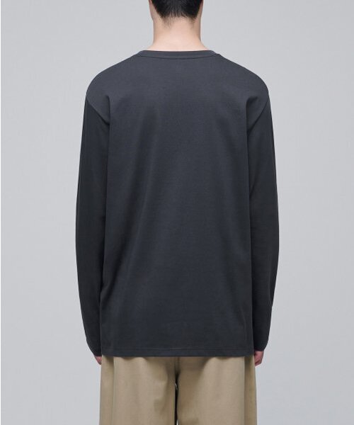 MUSINSA STANDARD（ムシンサスタンダード）の「スーピマリラックスドクルーネック長袖Tシャツ[ダークグレー]（Tシャツ/カットソー・メンズ・その他・MEDIUM/X-LARGE/XX-LARGE/LARGE）」の3枚目の写真