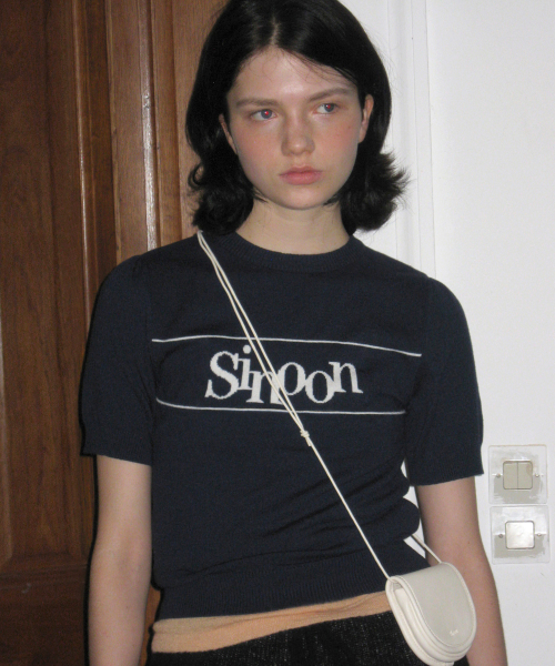 SINOON(シヌーン)の「Sinoon Logo Half Knit (Ivory)(ニット/セーター・レディース・アイボリー・FREE)」の4枚目の写真