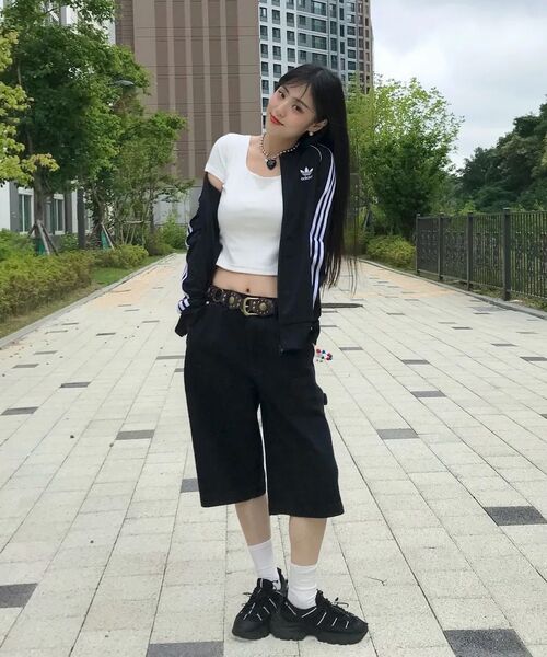 Verdnt（バーダント）の「ダーインウォッシュドカーペンターコットンバミューダショーツ[ブラック]（その他パンツ・レディース・ブラック・SMALL/MEDIUM/LARGE/X-LARGE）」の14枚目の写真